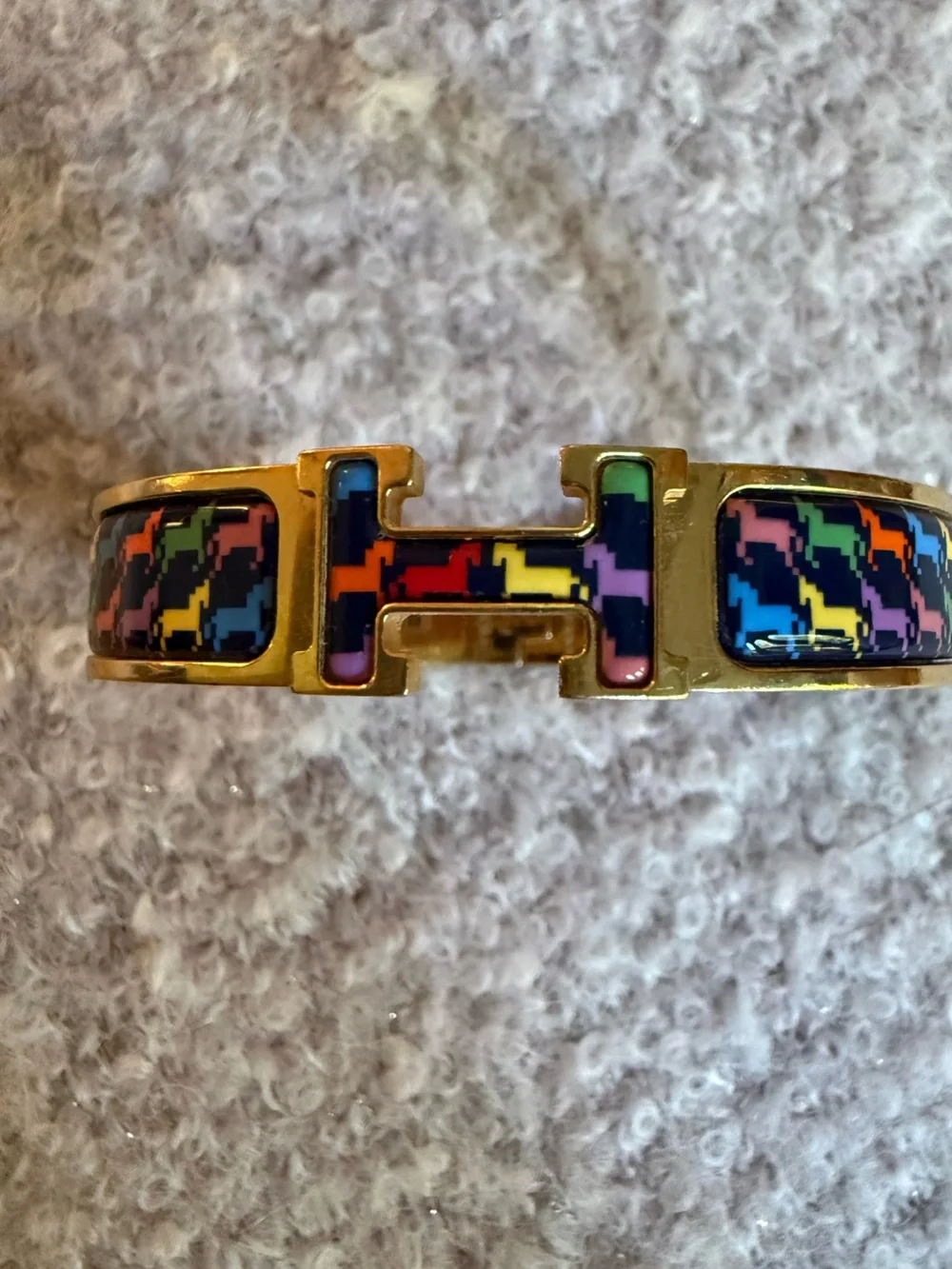 Hermes Gold Multi-Color Houndstooth Enamel Clic clac Bracelet